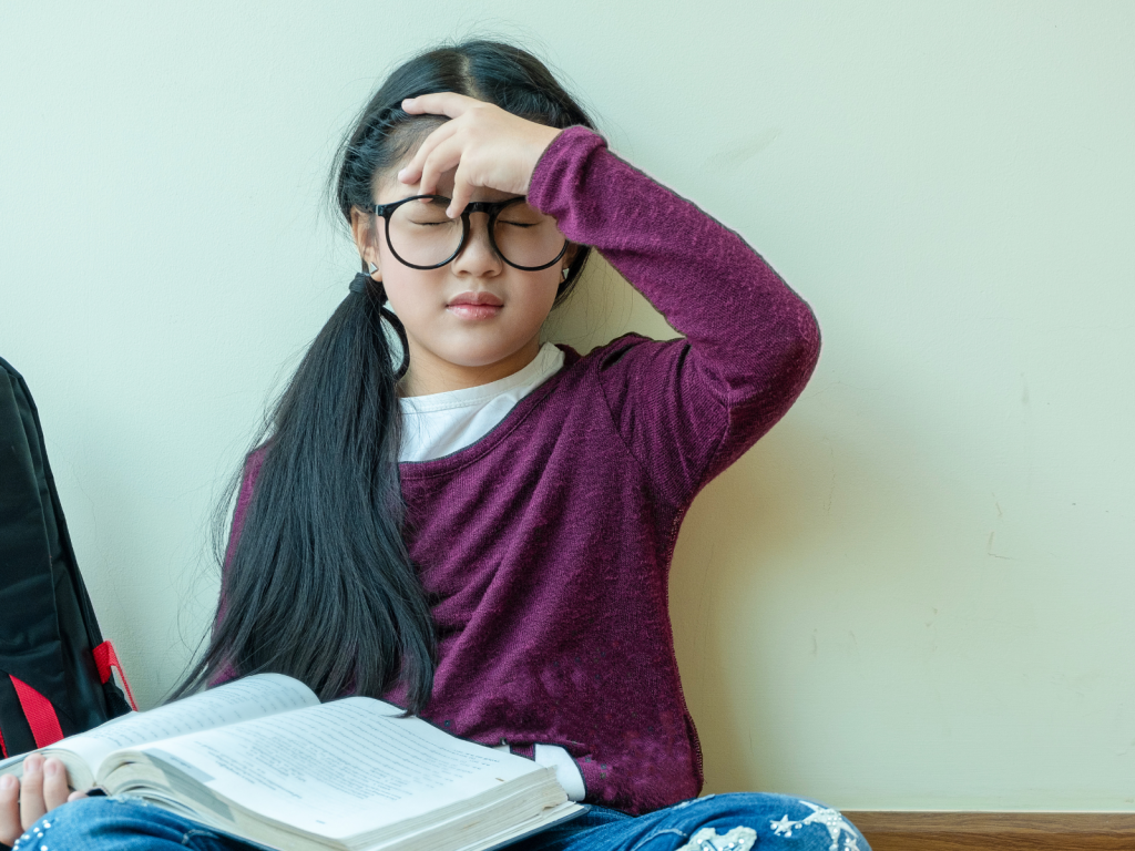 lua-chon-kinh-mat-khong-phu-hop